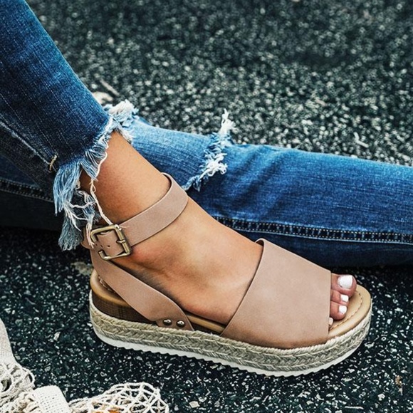 NEW**LADIES SNAKE ESPADRILLE PLATFORM SANDAL - Picture 4 of 7